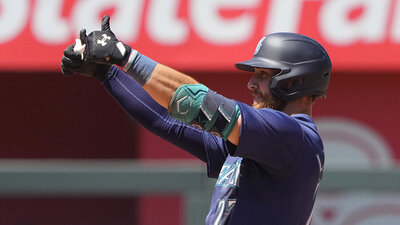 Seattle-Mariners-Tyler-Locklear-Royals-2024-Getty-900.jpg